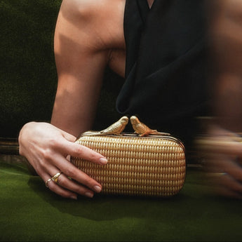 BIRDS GOLD STRAW BOX CLUTCH