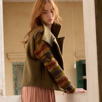 EARTH WOOL SLEEVES ON KHAKI BOUCLE YAS JACKET