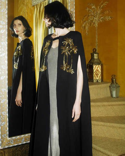 GOLDEN OASIS BLACK IMPERIAL CAPE – Sarah's Bag