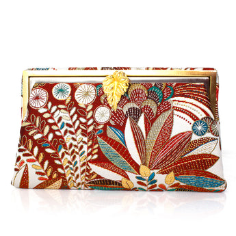 LEAF ON BROWN JUNGLE GRACE CLUTCH