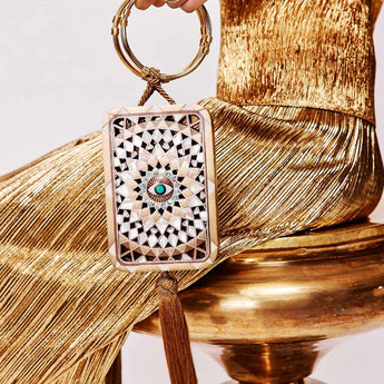 MANDALA GOLD MENOTTES WRISTLET