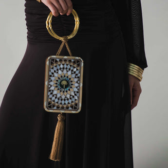 MANDALA PALM MENOTTES WRISTLET