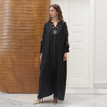 RISING SUN SLEEVE ON BLACK ABAYA