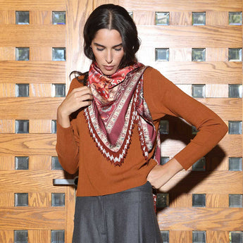 RUBY TAPESTRY SCARF