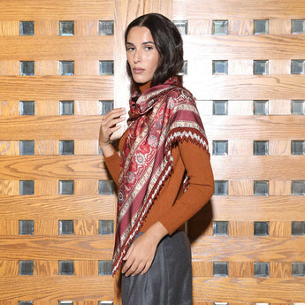 RUBY TAPESTRY SCARF