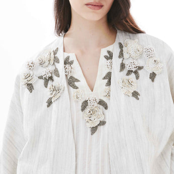 SILVER YASMINE ON SUGAR ABAYA