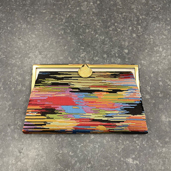 LUSH GRACE CLUTCH